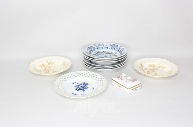 Posten Porzellan best. aus: