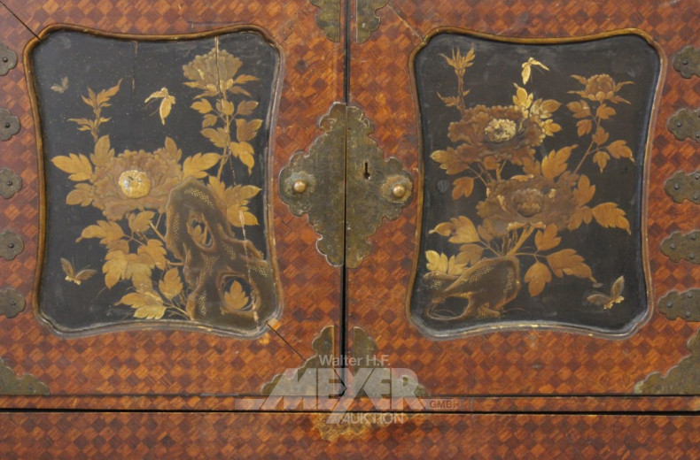 kl. Kabinettschrank,