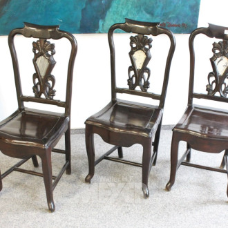 4 Stühle, China, schwarz mit