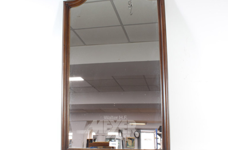 2 versch. Wandspiegel, ca. 82x43/75x50 cm