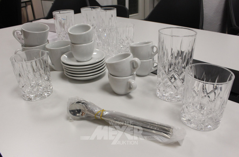 Posten Kaffeetassen u. Gläser