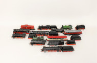 13 Lokomotiven versch. Hersteller