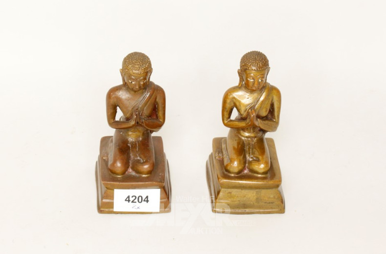 2 kl. bronzefiguren, ''sitzende Buddha''