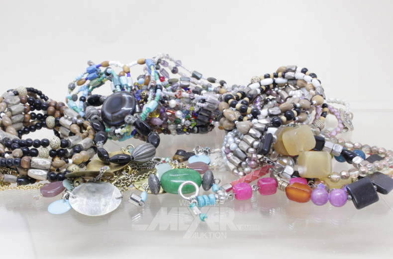 Posten Modeschmuck-Ketten