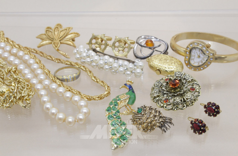 Posten Modeschmuck u.a. Armbanduhren