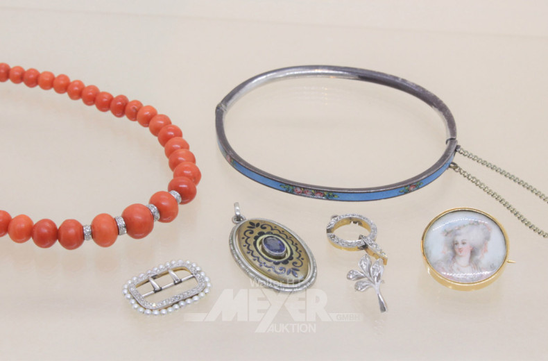 4 Teile Schmuck best. aus: