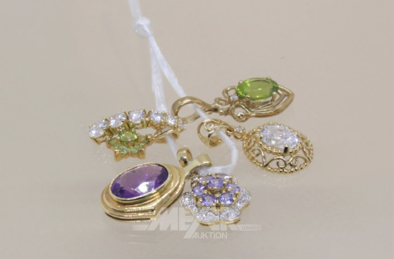 6 Kettenanhänger, 585er GG, besetzt mit