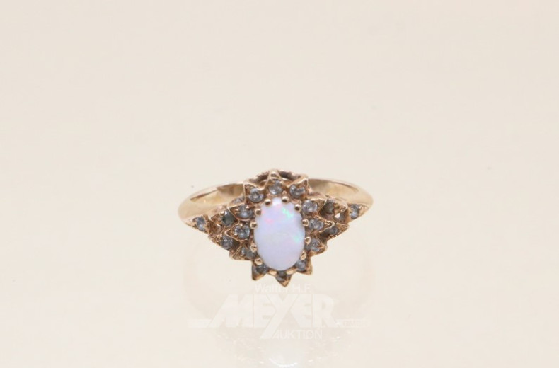 Damenring, 585er GG, mit 1 Opal,