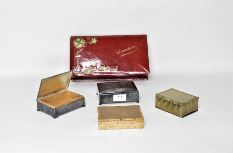 5 versch. kl. Schatullen, Holz und Metall