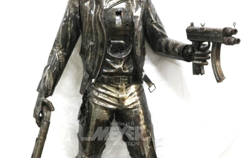 überlebensgroße Skulptur