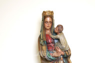 Skulptur ''Madonna mit Kind'', Holz,