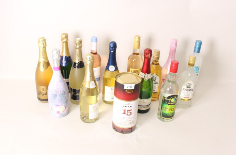 Posten Alkoholika, u.a. Brandy, Sekt