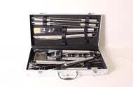Grillbesteck im Alukoffer