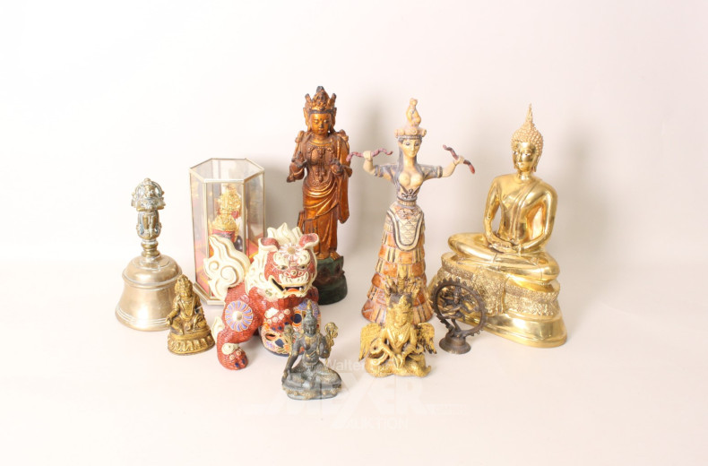 Konvolut asiat. Figuren.