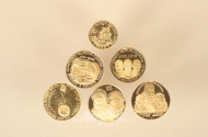 6 Gedenkmedaillen APOLLO, 900er GG