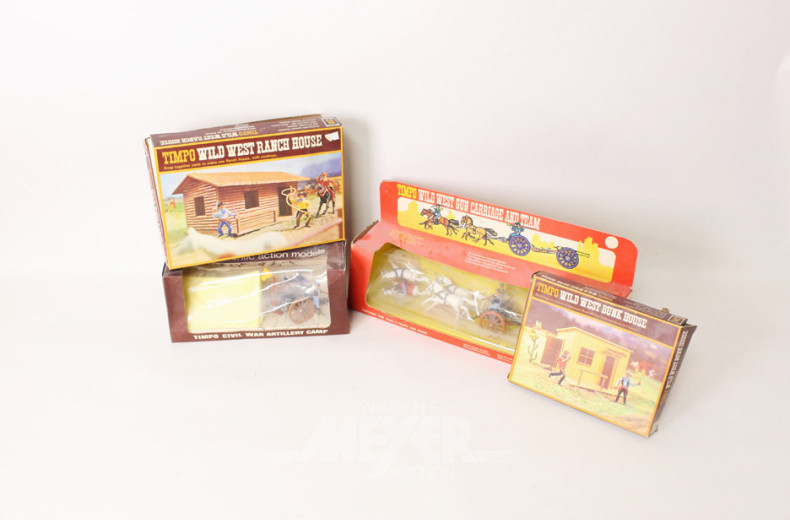 Posten Kunststoff-Figuren: Cowboys und