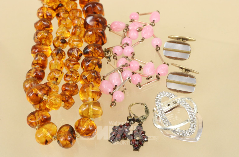 Konvolut Modeschmuck best. aus: